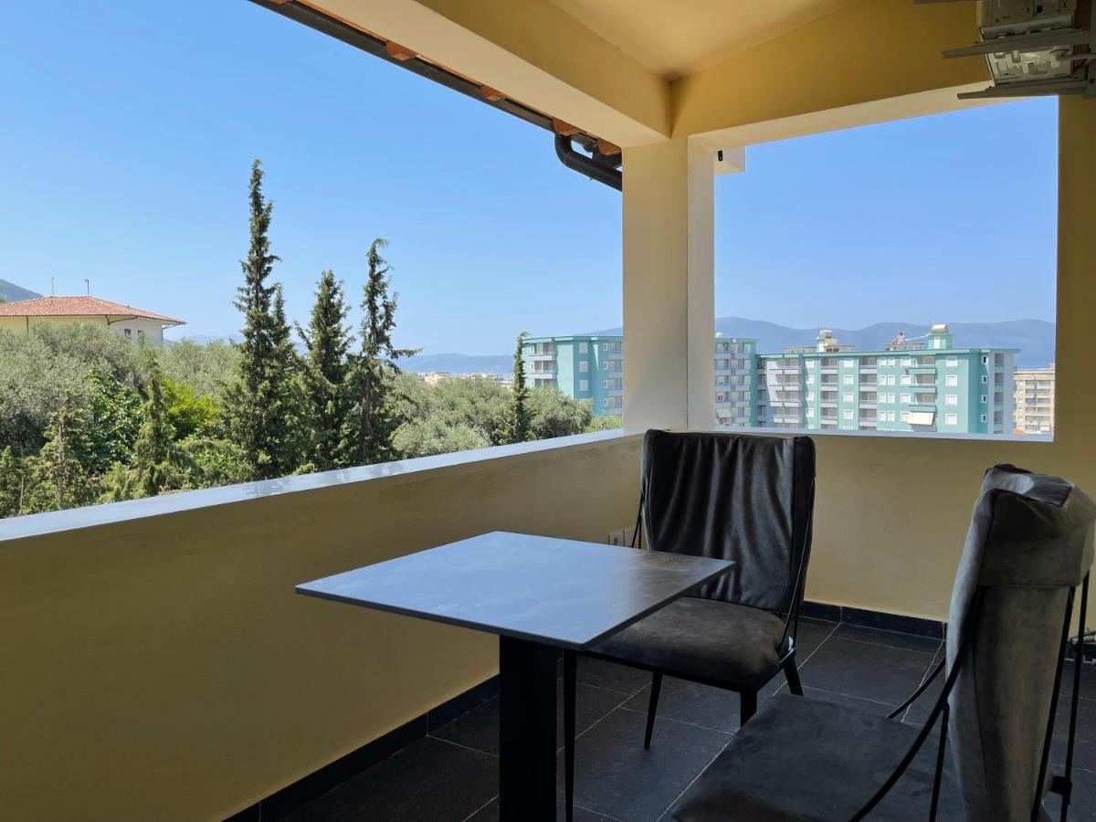 Monte Mare Hotel Vlore Exterior photo
